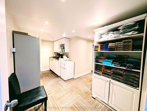115 Sheppard Avenue West, Toronto, ON