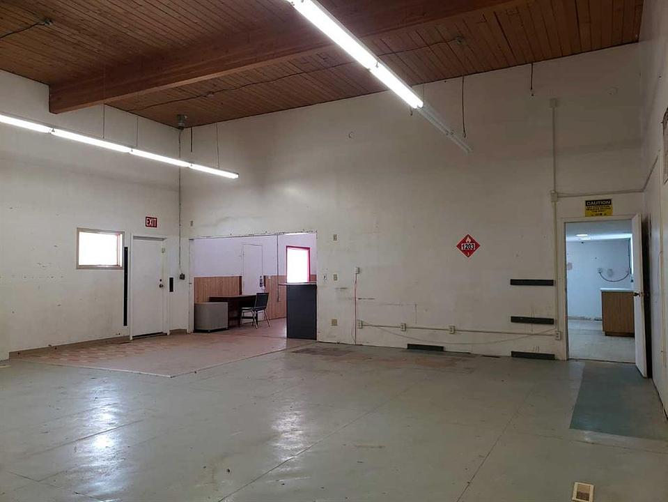 9510 90 Avenue, Peace River, AB