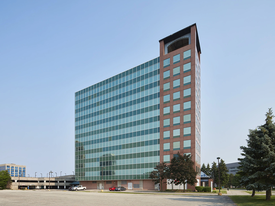 00200 - 200 Yorkland Boulevard, Toronto, ON