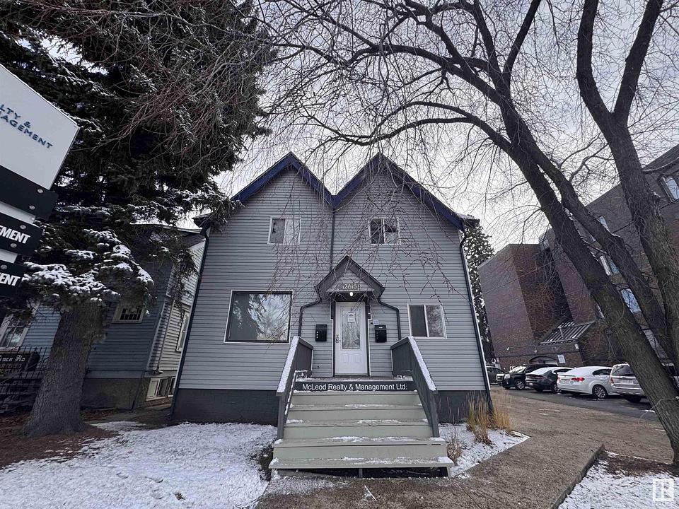 12615 Stony Plain Road, Edmonton, AB