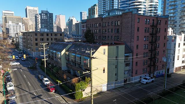 1070 Nelson Street, Vancouver, BC