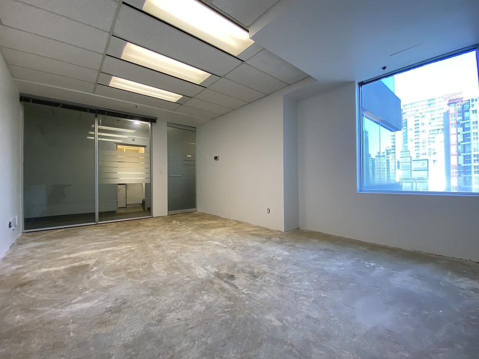 707 - 938 Howe Street, Vancouver, BC