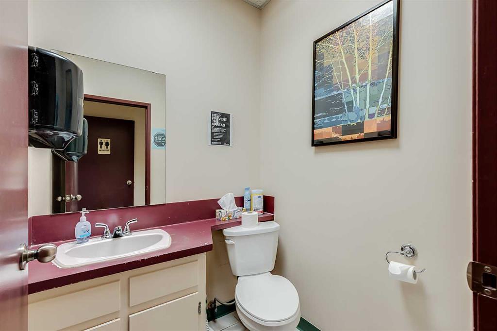 5120 50 Avenue, Olds, AB