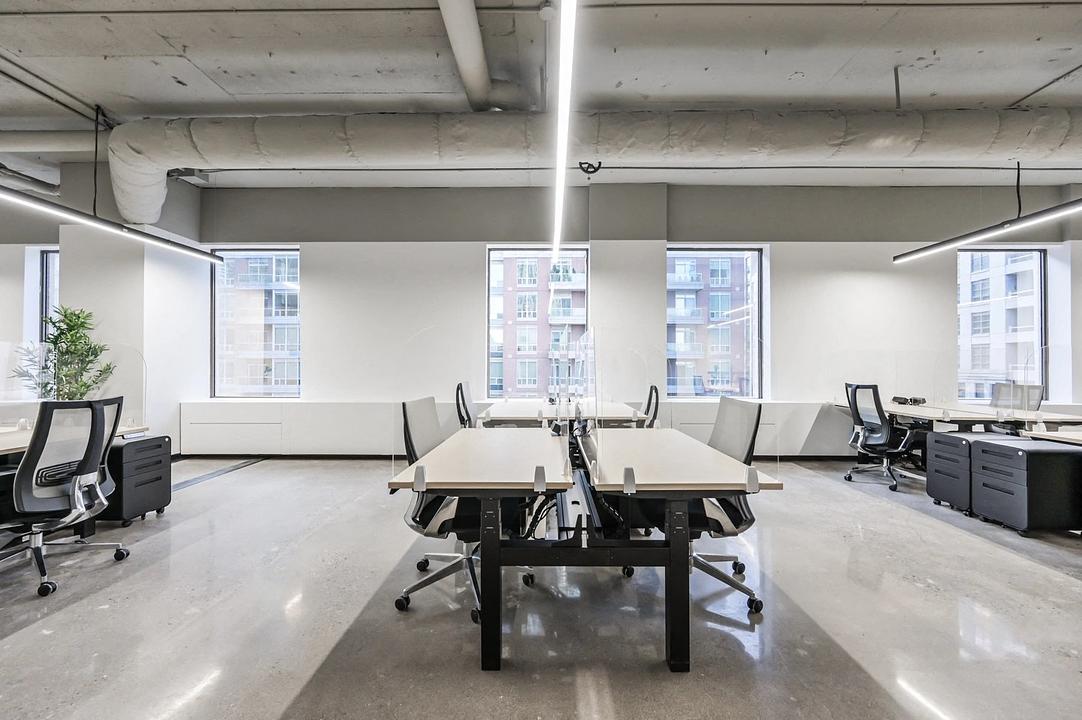 0900 - 1235 Bay Street, Toronto, ON