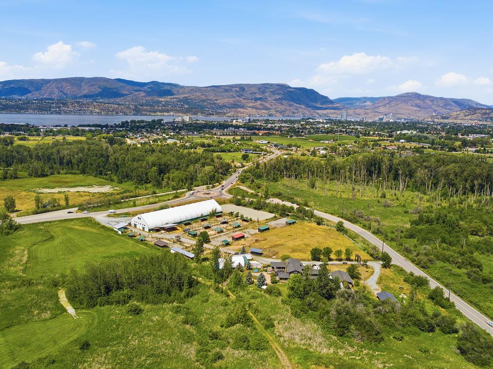 3830 Casorso Road, Kelowna, BC