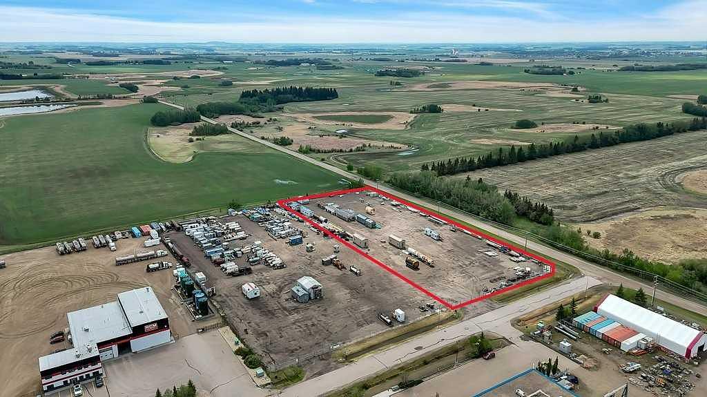57 Mckenzie Drive, Penhold, AB