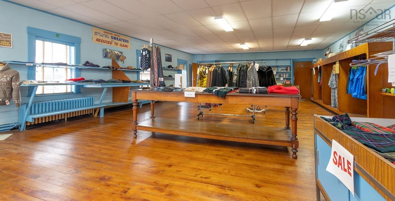 352 Main Street, Yarmouth, NS