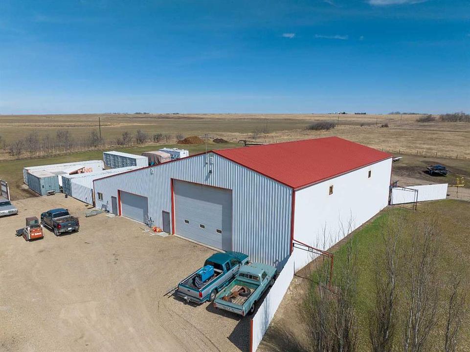 255077 Range Road 255, AB, AB