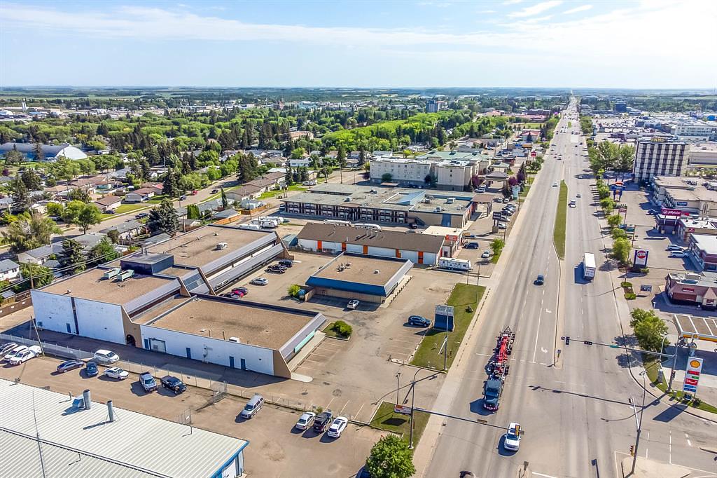 5704 44 Street, Lloydminster, AB