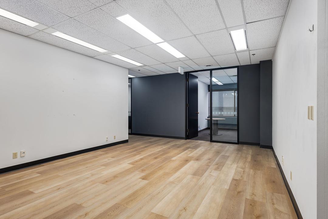 405 - 1333 8 Street Southwest, Calgary, AB