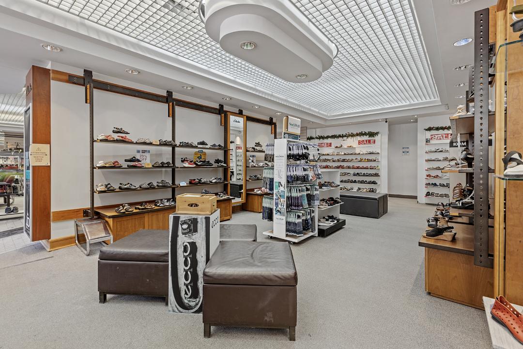 146 Rideau Street, Ottawa, ON