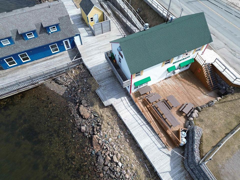 15279 Cabot Trail, Chéticamp, NS