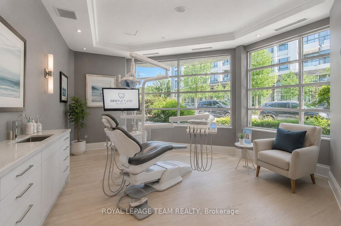 1440 Wellington Street West, Ottawa, ON