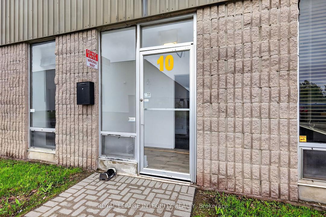 10 - 2295 Stevenage Drive, Ottawa, ON