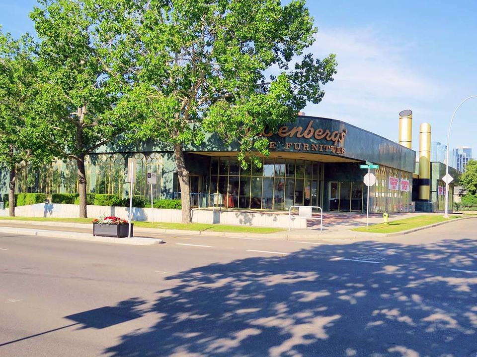 77 Edmonton Trail, Calgary, AB