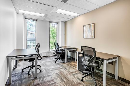 116 Albert St, Ottawa, ON