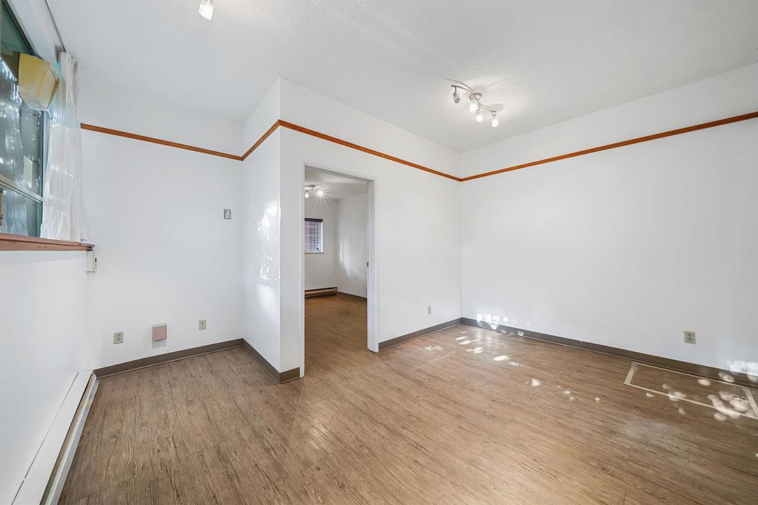 1233 West 7th Avenue, Vancouver, BC