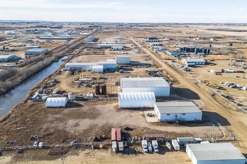 39 Production Avenue, Blackfoot, AB