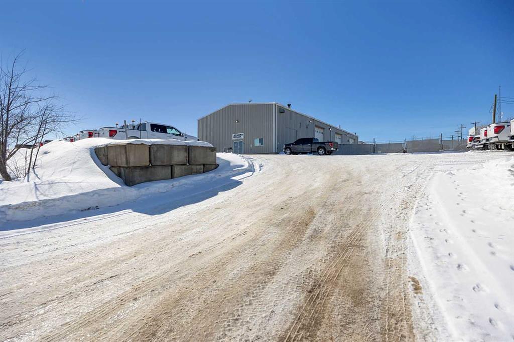 290 Maclennan Crescent, Fort McMurray, AB