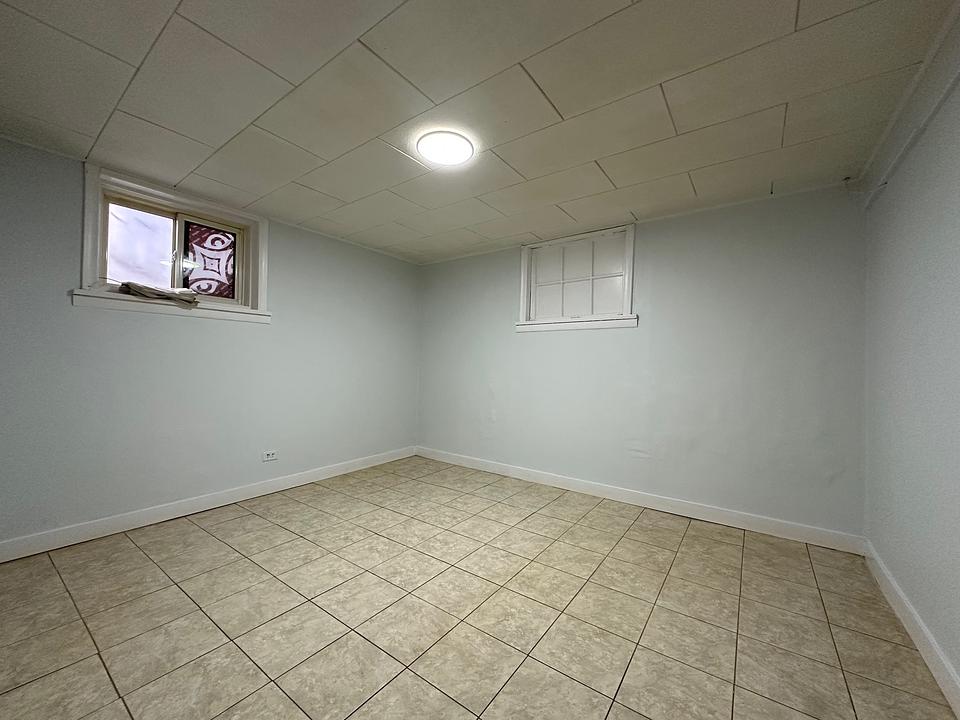 1101 22 Avenue Northwest, Calgary, AB