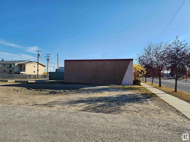 5212 52 Avenue, Drayton Valley, AB