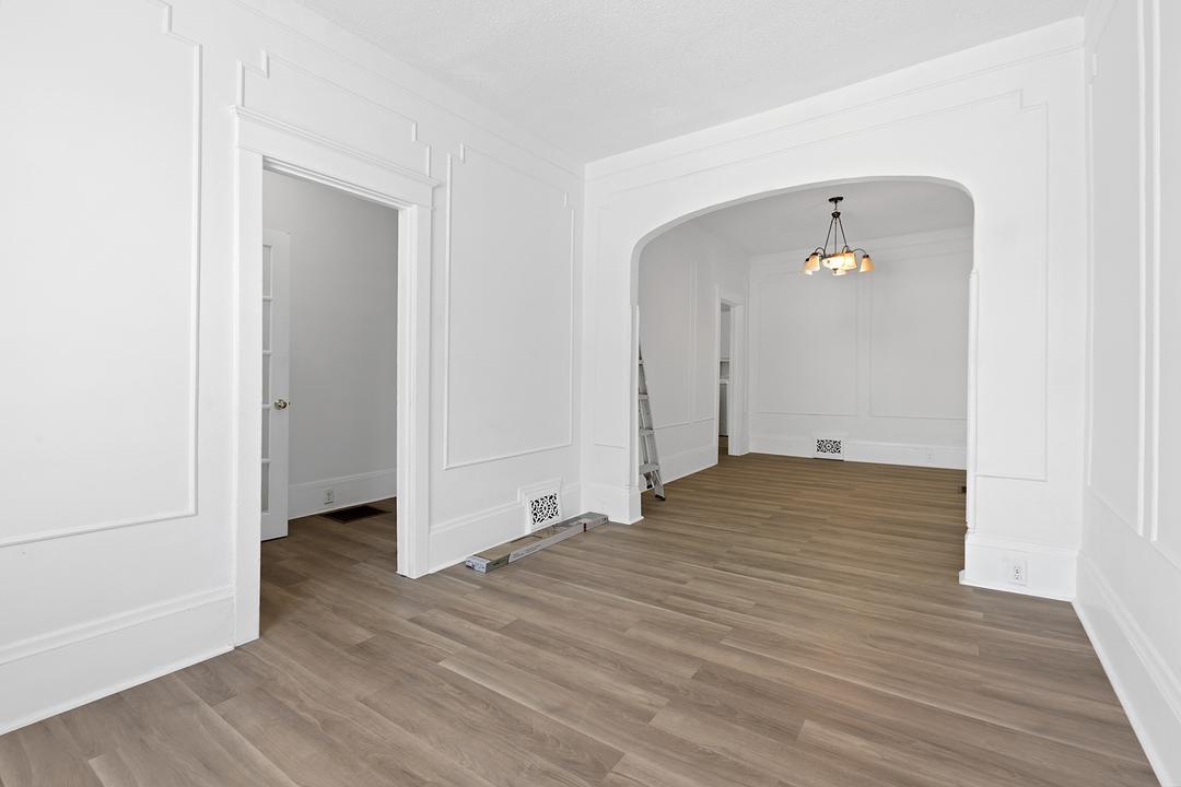 294 Clarence Street, Ottawa, ON