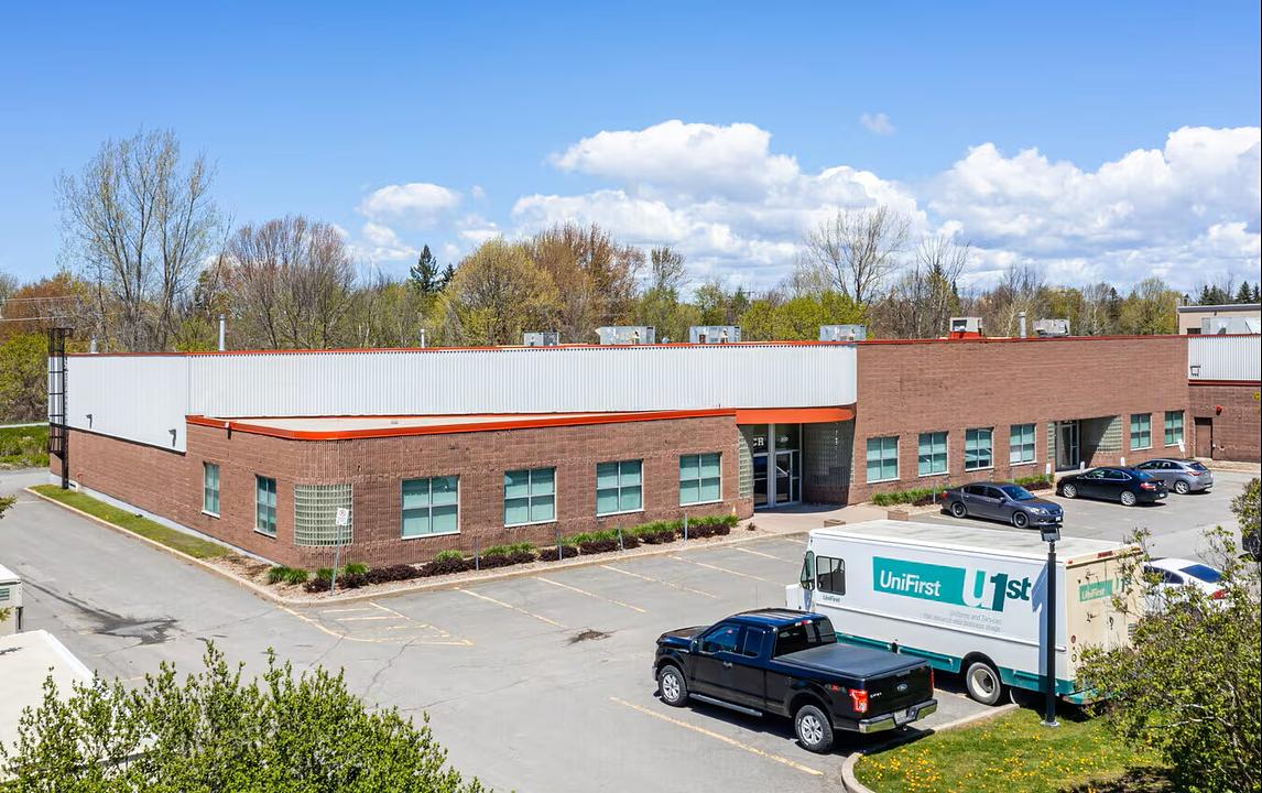 200 Terence Matthews Crescent, Ottawa, ON