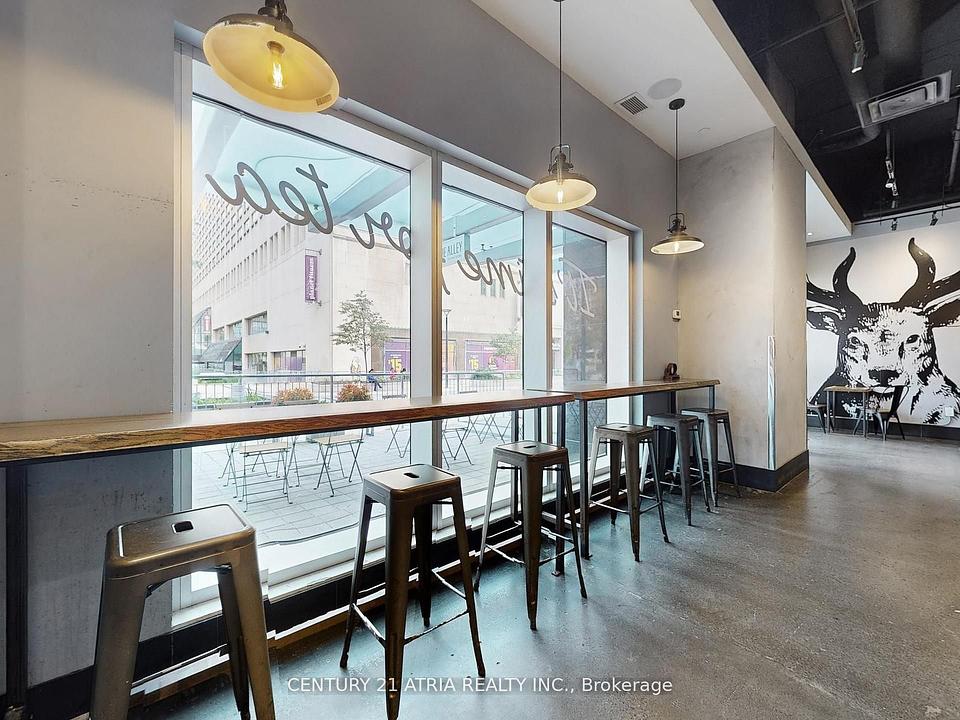 1 - 382 Yonge Street, Toronto, ON