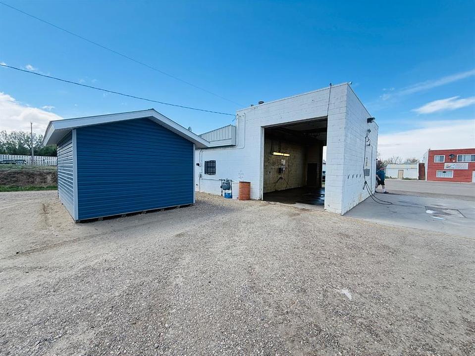 107 Centre Street, Enchant, AB