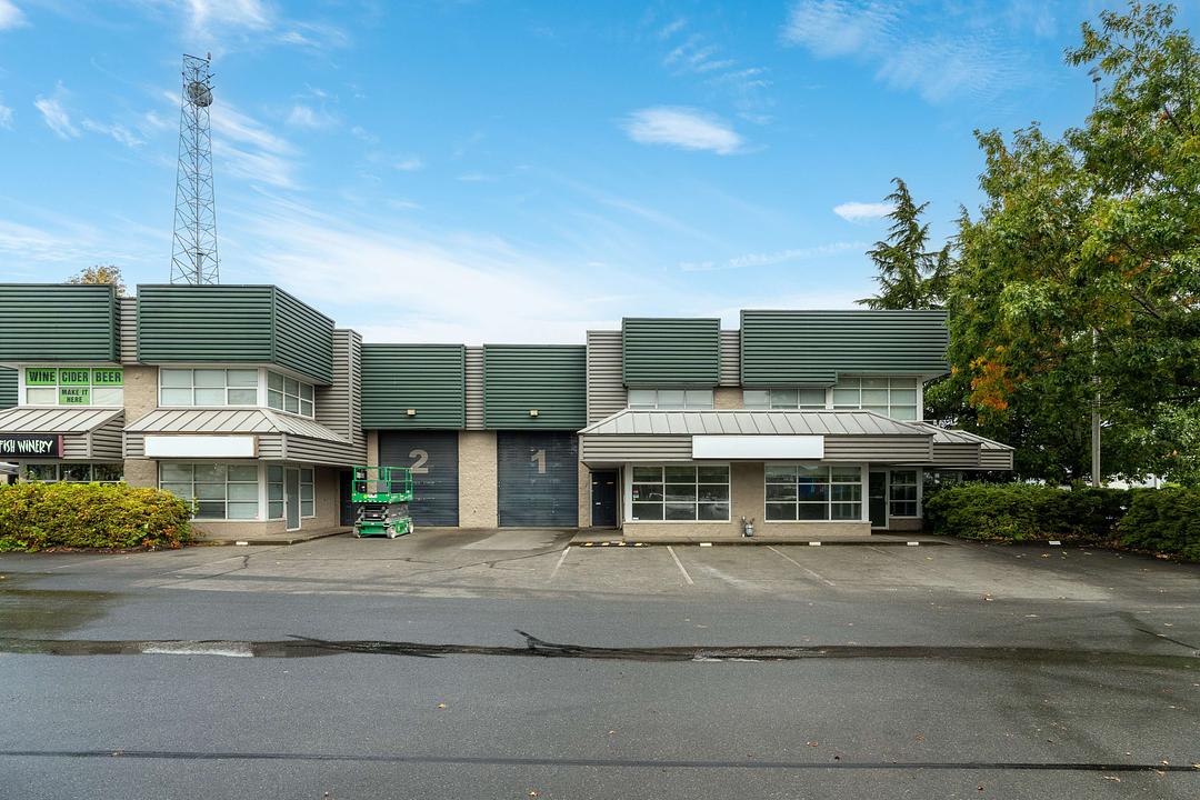 1 - 6782 Veyaness Rd, Saanichton, BC