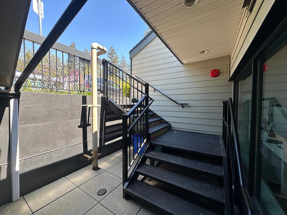 2458 Haywood Avenue, West Vancouver, BC