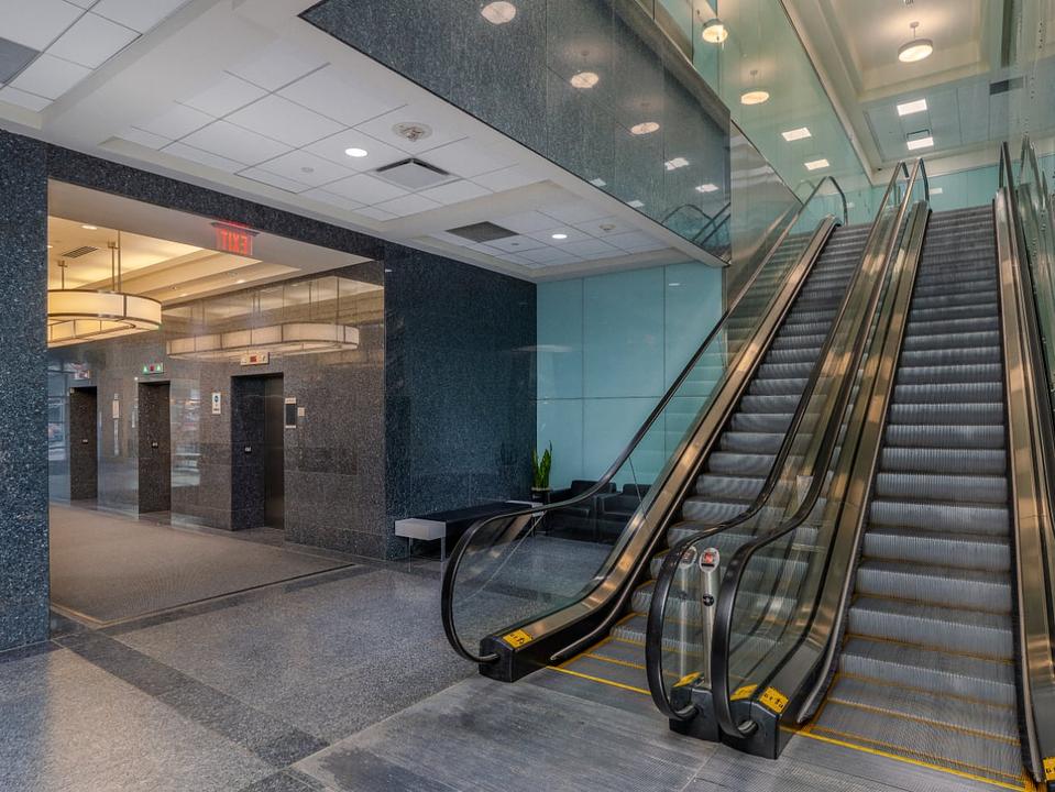 320 - 607 8 Avenue Southwest, Calgary, AB