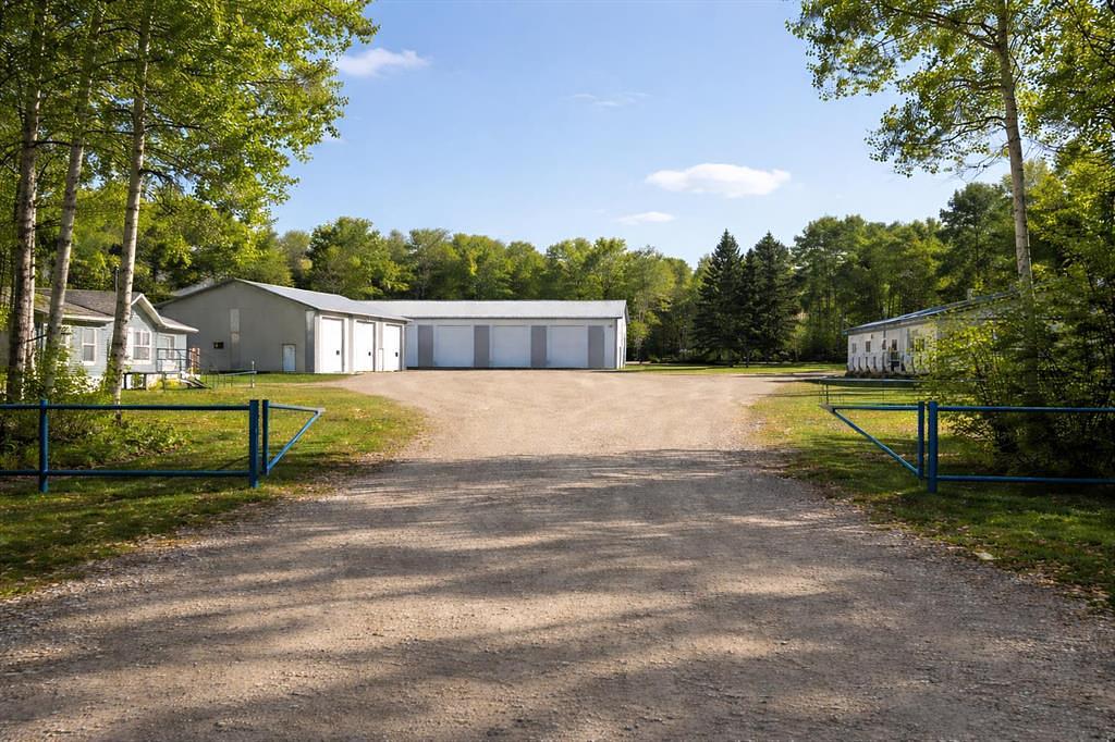 295 Wellsite Drive, Red Earth Creek, AB