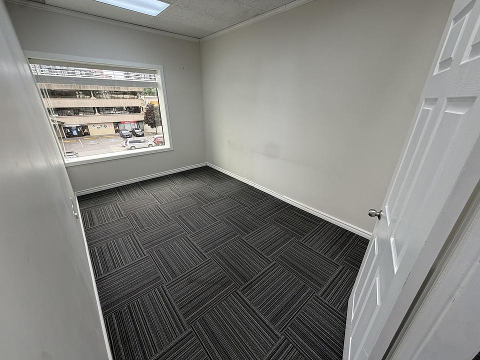 309 - 6411 Buswell St, Richmond, BC