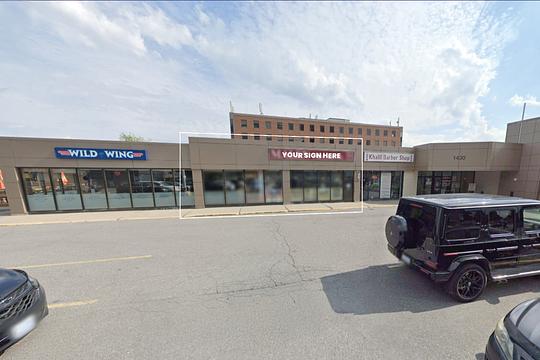 885 Meadowlands Dr E, Ottawa, ON