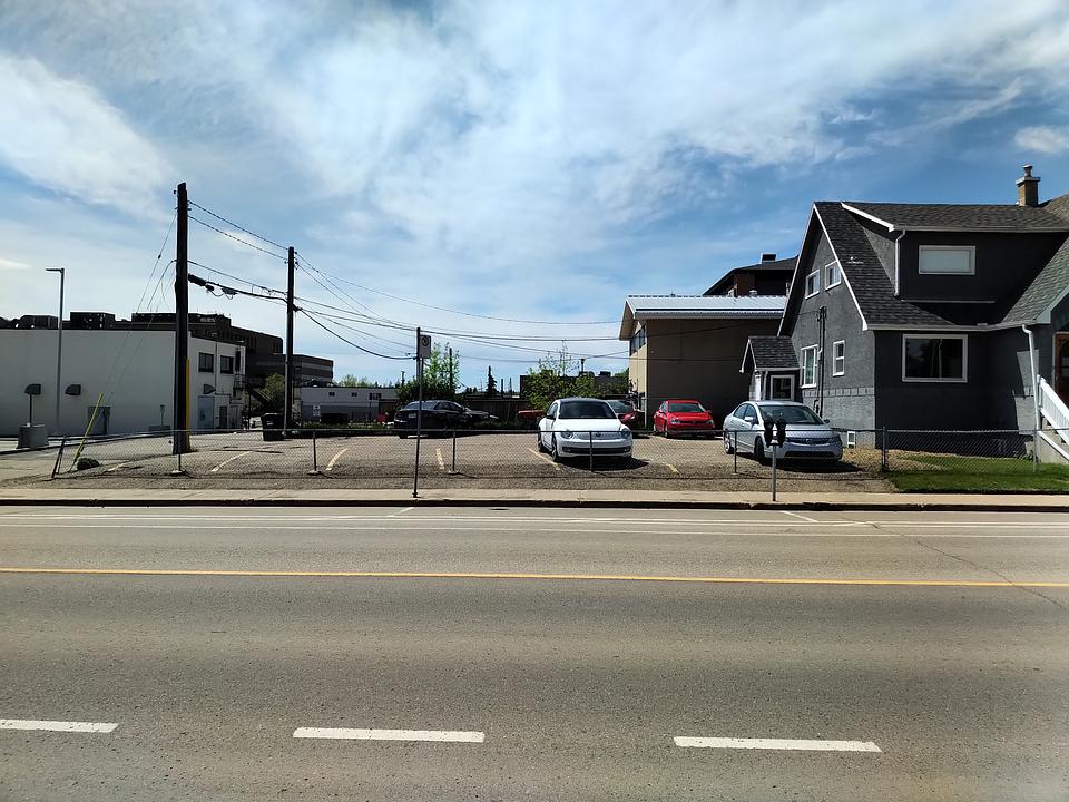 5216 48 Avenue, Red Deer, AB