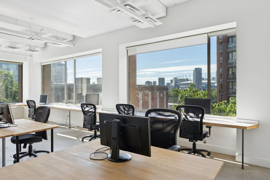 305 - 211 East Georgia Street, Vancouver, BC