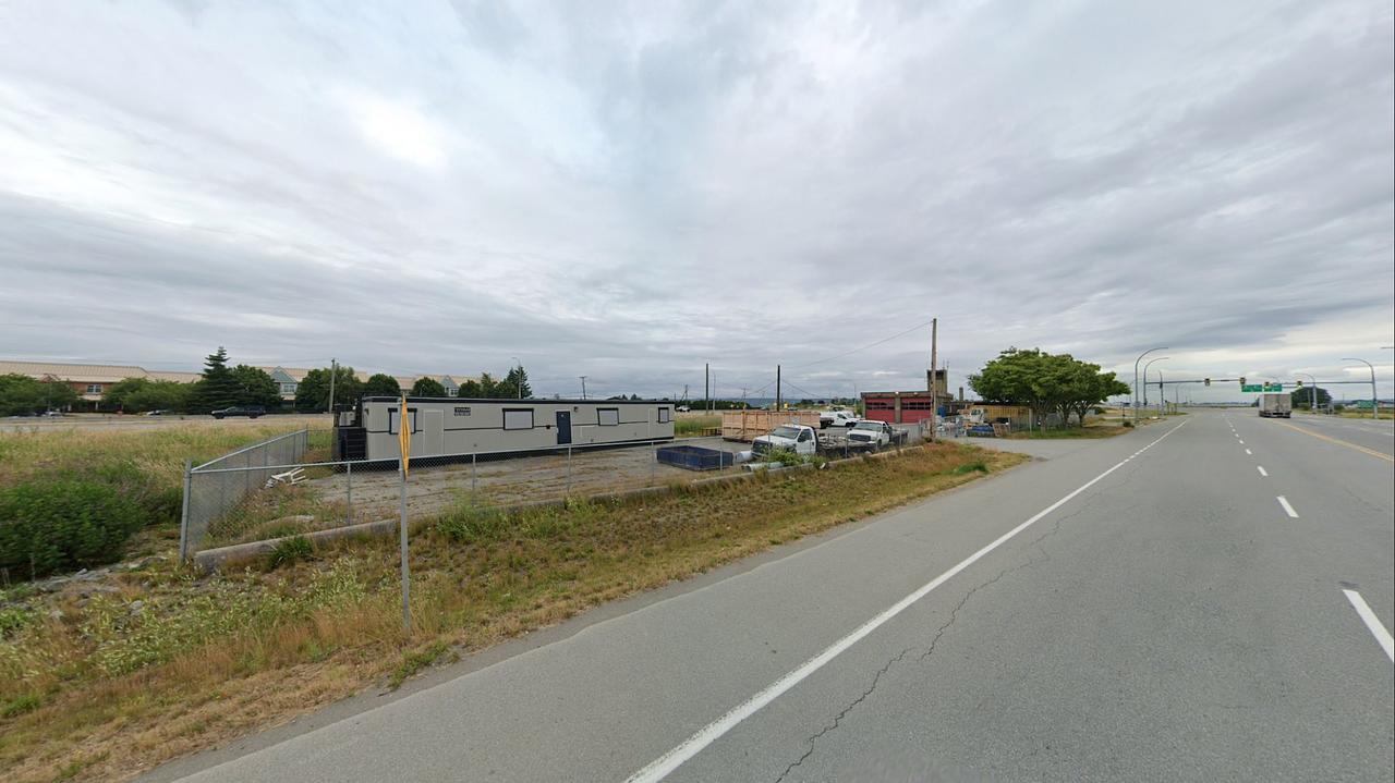 9341 Ladner Trunk Rd, Delta, BC