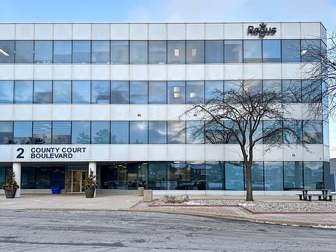 2 County Court Blvd, Brampton, ON
