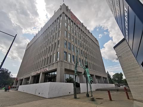 6600 Chemin de la Côte-des-Neiges, Montréal, QC