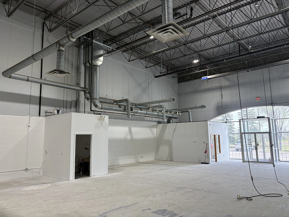 01671 - 1695 32 Avenue Northeast, Calgary, AB