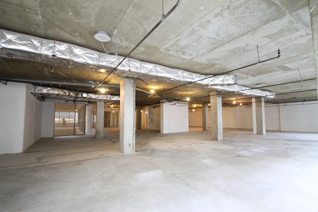 300 - 330 Bay Street, Toronto, ON