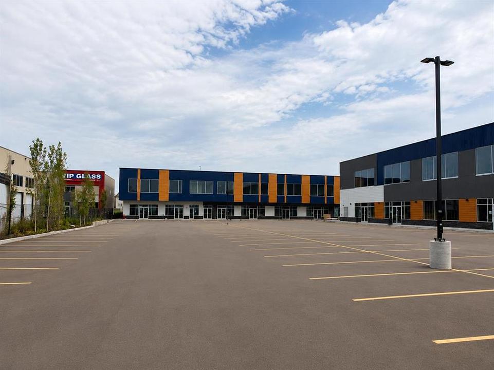 10930 42 Street Northeast, Calgary, AB