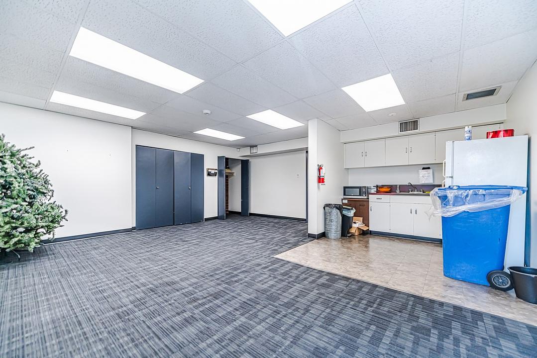Building - 504 6th Street, New Westminster, BC