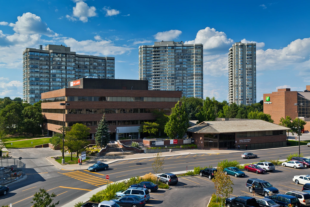 00410 - 44 Peel Centre Drive, Brampton, ON