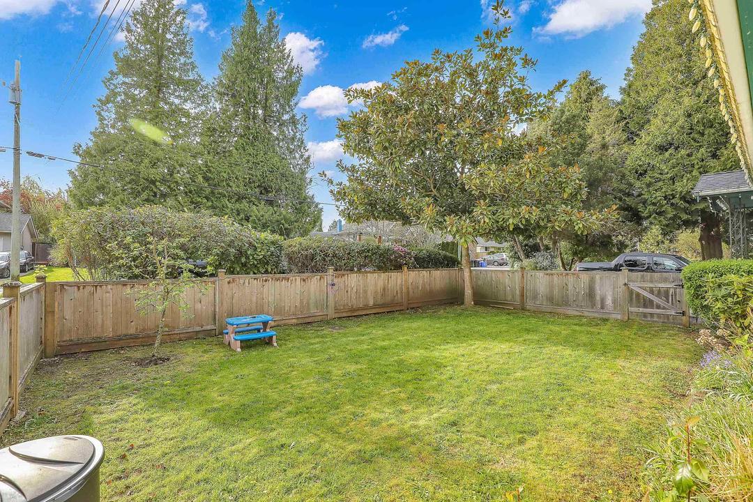 1554 Stevens Street, White Rock, BC