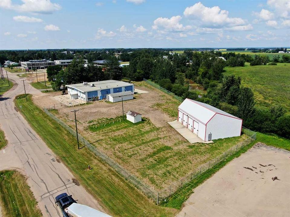 4120 - 53 Avenue, High Prairie, AB