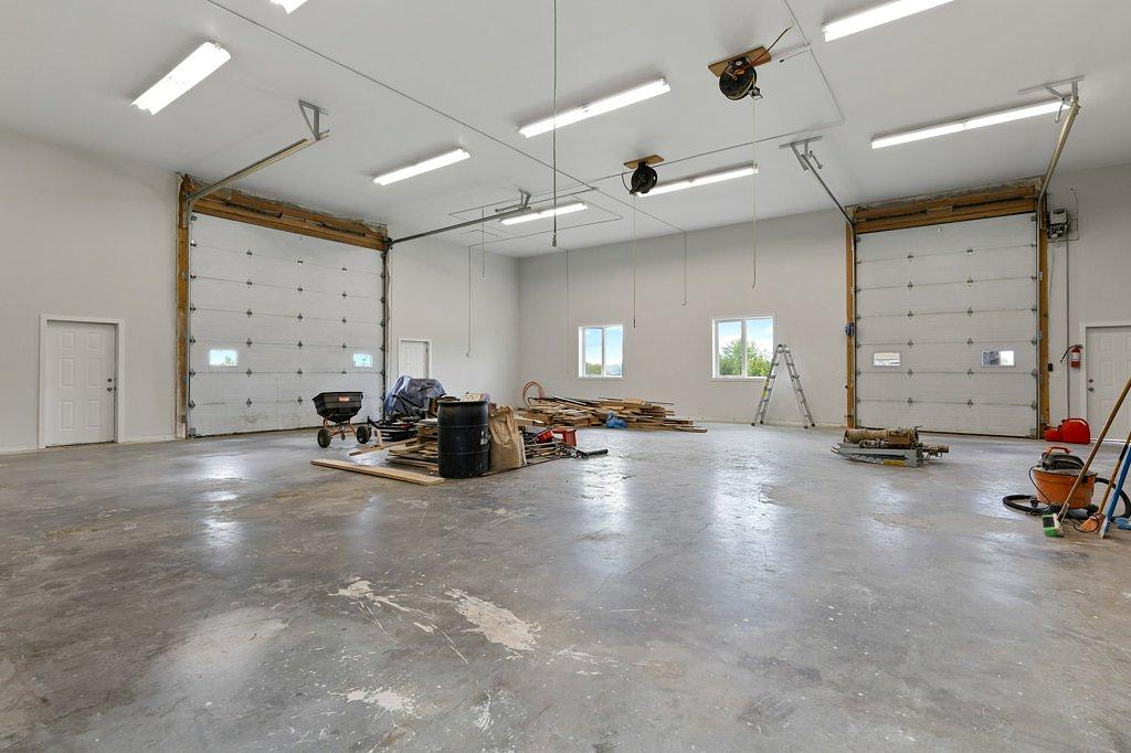 26517 Township Road 584, Pickardville, AB