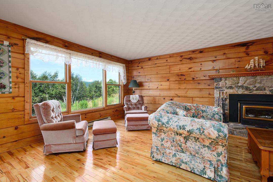 776 Nova Scotia 105, Boularderie East, NS