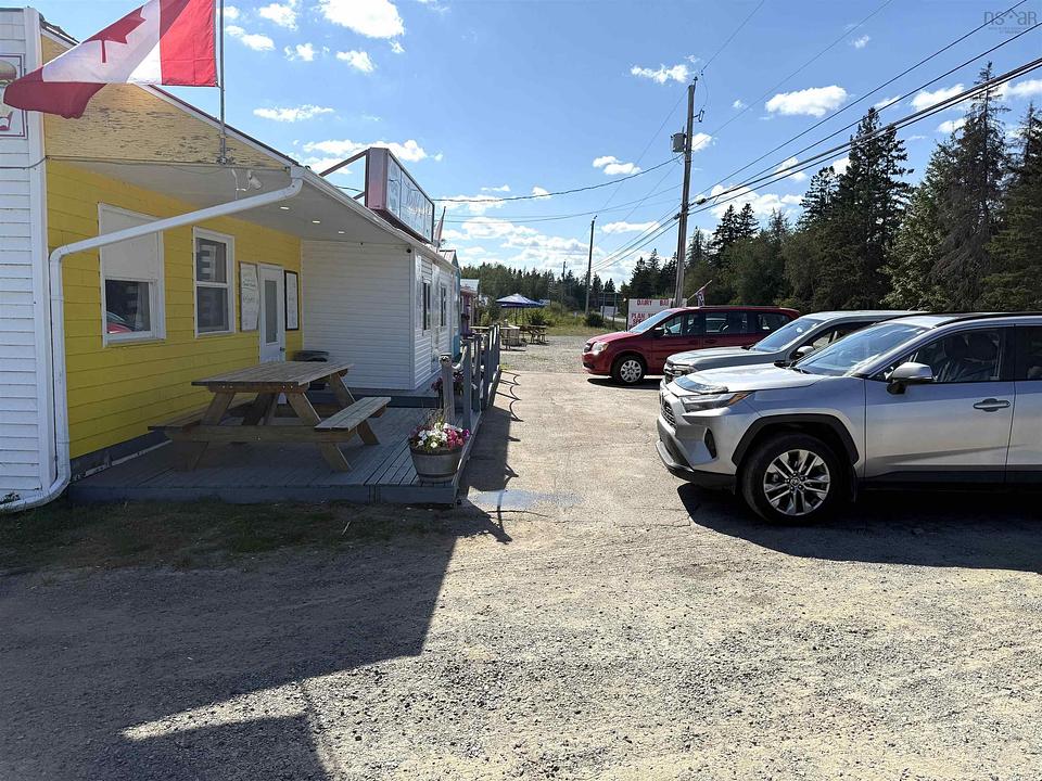 8890 Nova Scotia 6, West Pugwash, NS